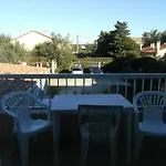A - 20 M² - Terrasse Accueillante Lägenhet *