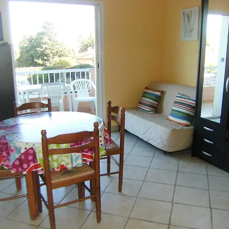 A 20 M² Terrasse Accueillante *