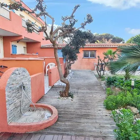 A - 20 M² - Terrasse Accueillante Lejlighed Hyères