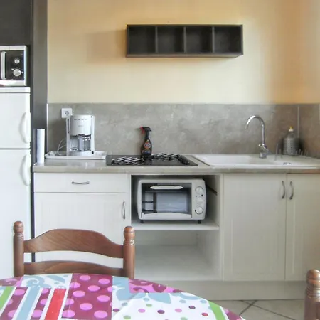 A 20 M² Terrasse Accueillante *
