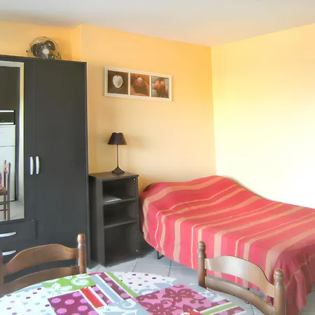 A - 20 M² - Terrasse Accueillante Apartament