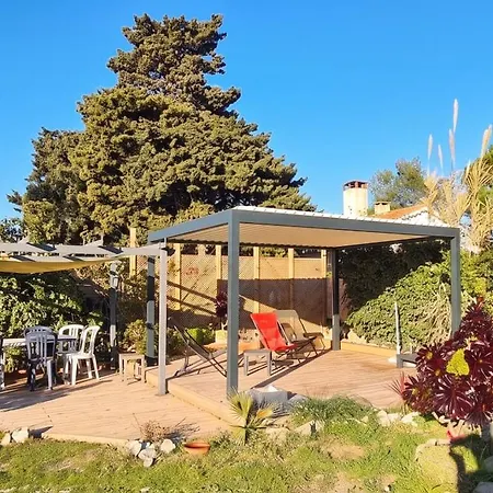 A - 20 M² - Terrasse Accueillante Hyeres