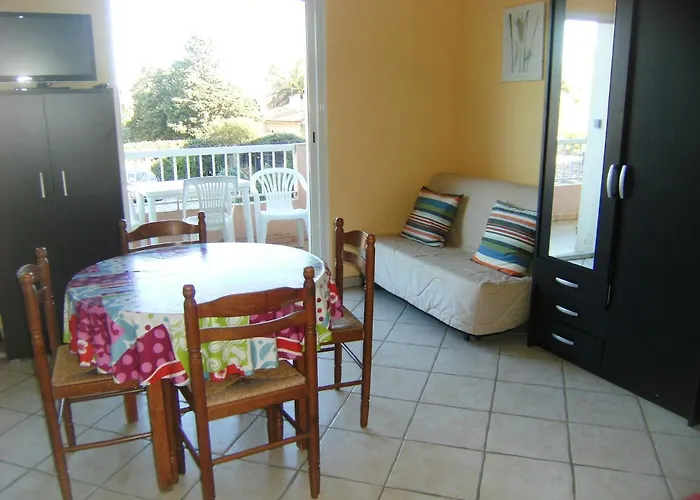 A - 20 M² - Terrasse Accueillante *